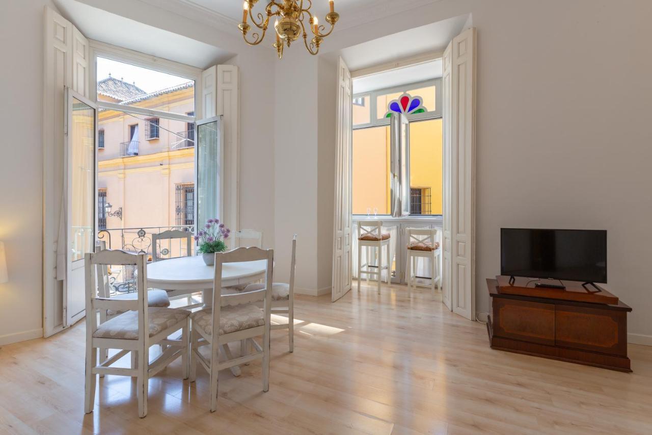 Luminoso Apartamento De Dos Habitaciones Con Vistas A Las Catedral マラガ エクステリア 写真