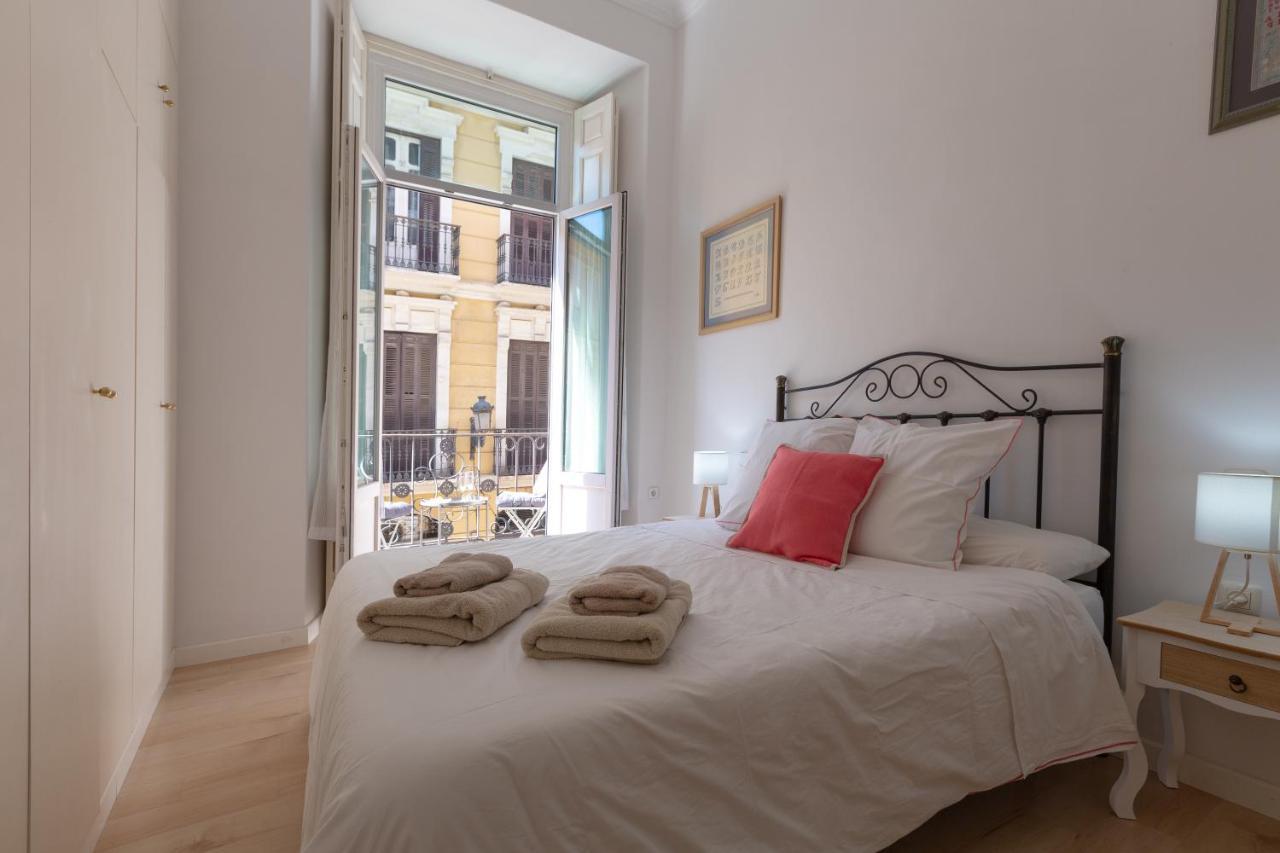 Luminoso Apartamento De Dos Habitaciones Con Vistas A Las Catedral マラガ エクステリア 写真